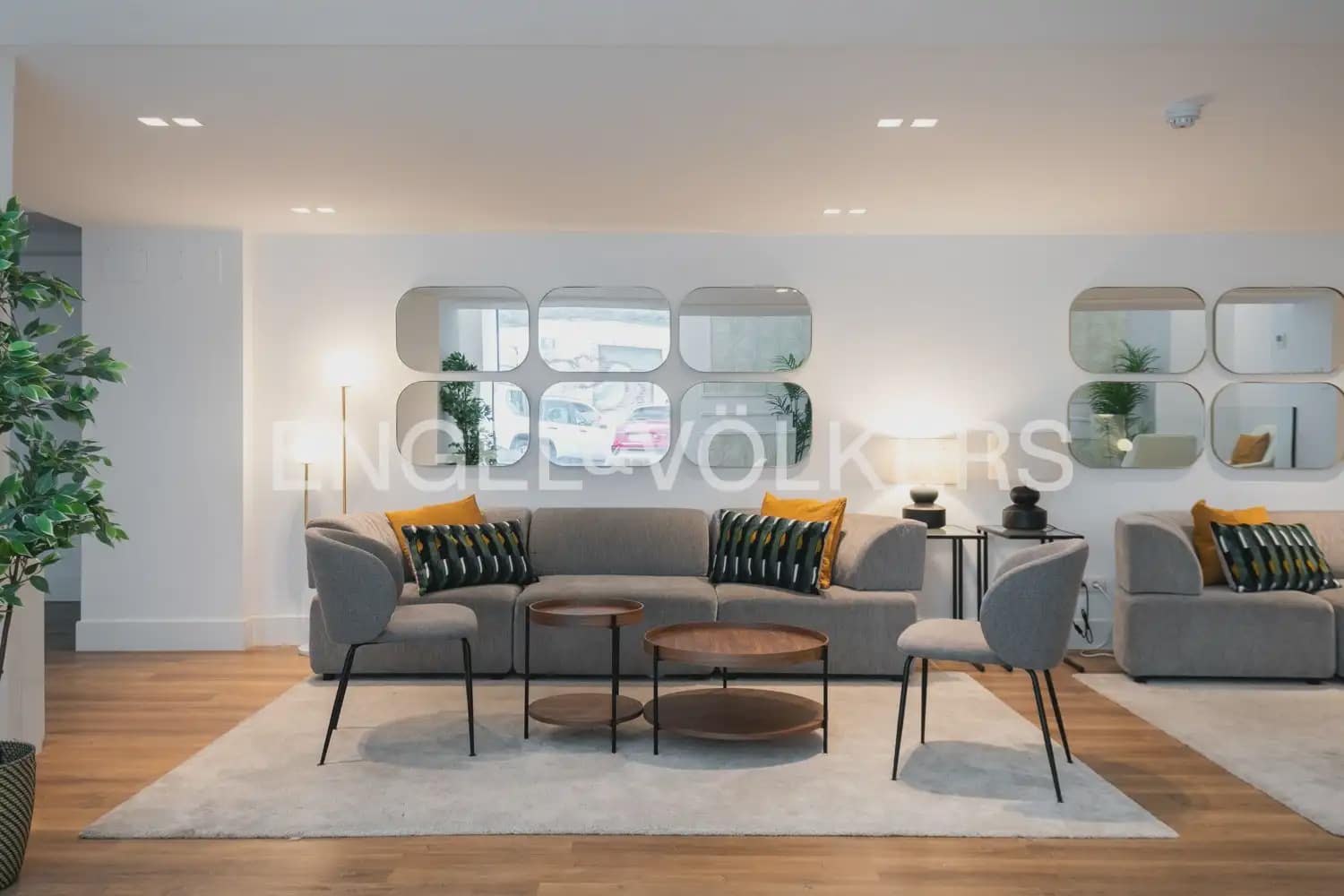 1 slaapkamer Flat te huur in Valencia stad met zwembad - € 1.550 (Ref: 10099449)