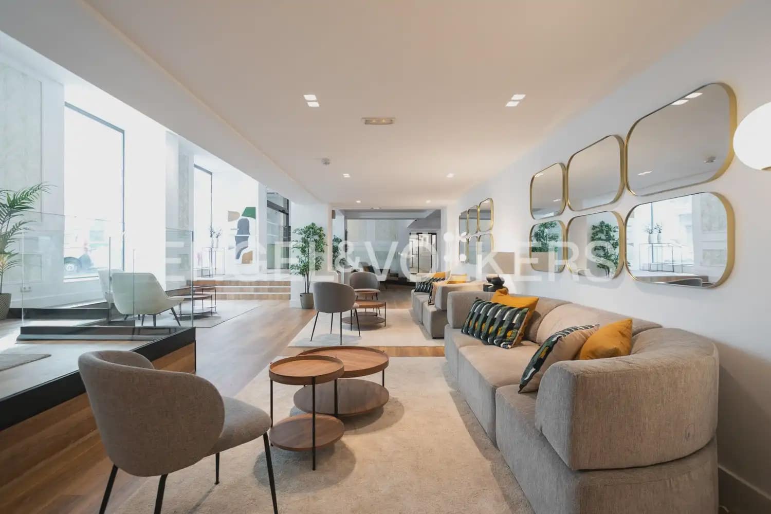 1 slaapkamer Flat te huur in Valencia stad met zwembad - € 1.550 (Ref: 10099449)