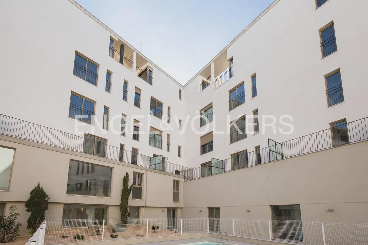 1 slaapkamer Flat te huur in Valencia stad met zwembad - € 1.550 (Ref: 10099449)