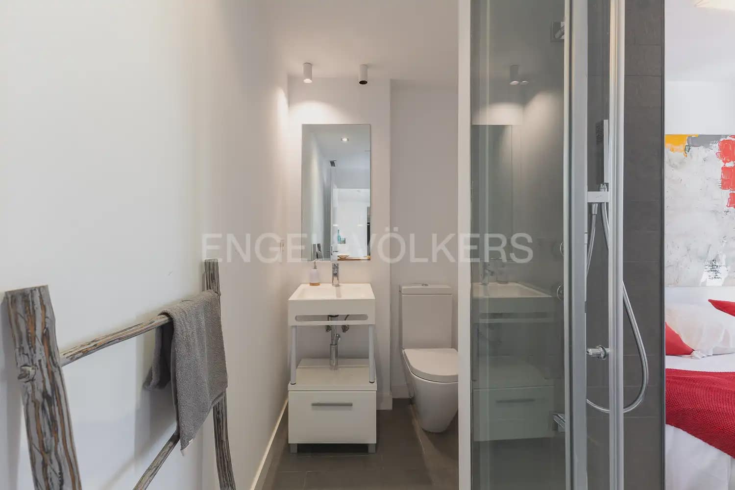 2 quarto Apartamento para arrendar em Valencia cidade com garagem - 2 300 € (Ref: 10099450)