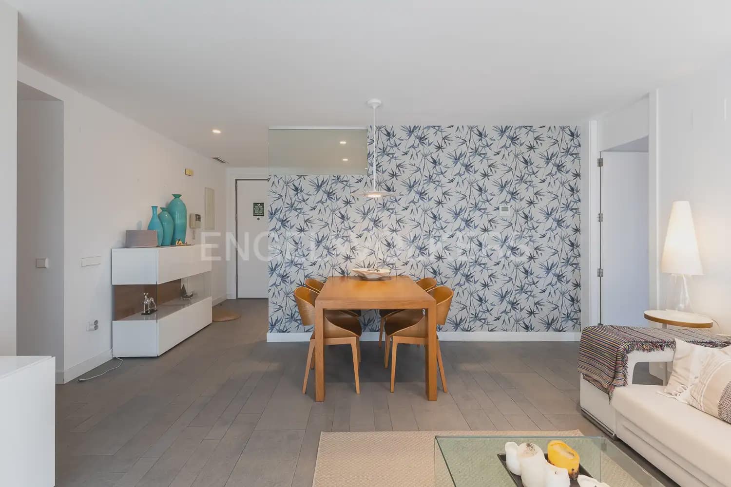 2 quarto Apartamento para arrendar em Valencia cidade com garagem - 2 300 € (Ref: 10099450)