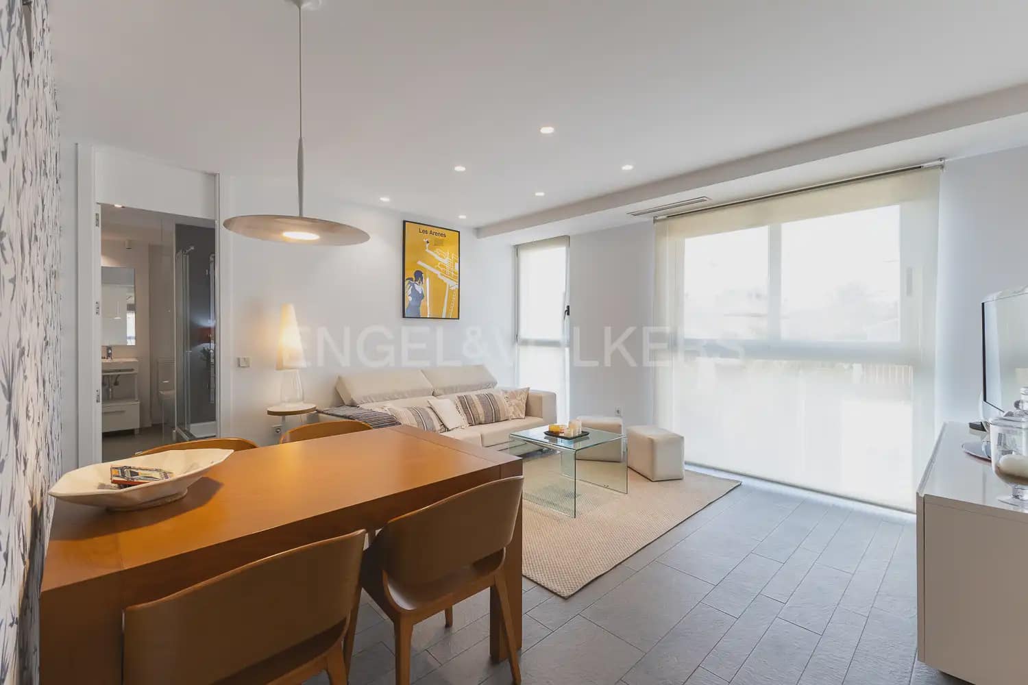 2 quarto Apartamento para arrendar em Valencia cidade com garagem - 2 300 € (Ref: 10099450)