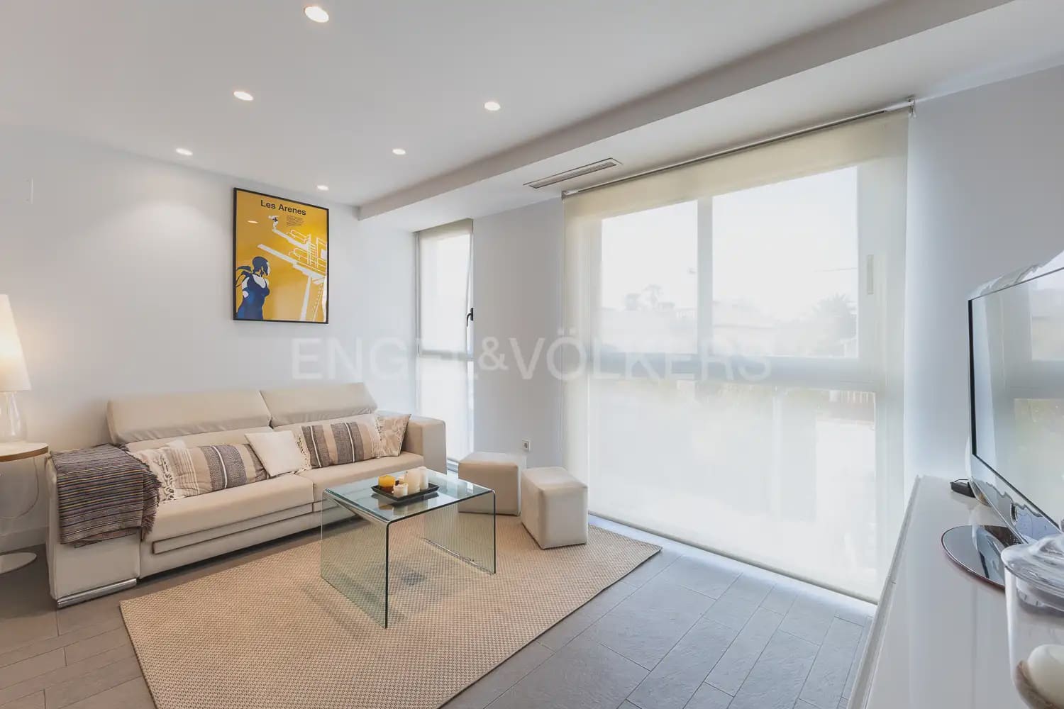 2 quarto Apartamento para arrendar em Valencia cidade com garagem - 2 300 € (Ref: 10099450)