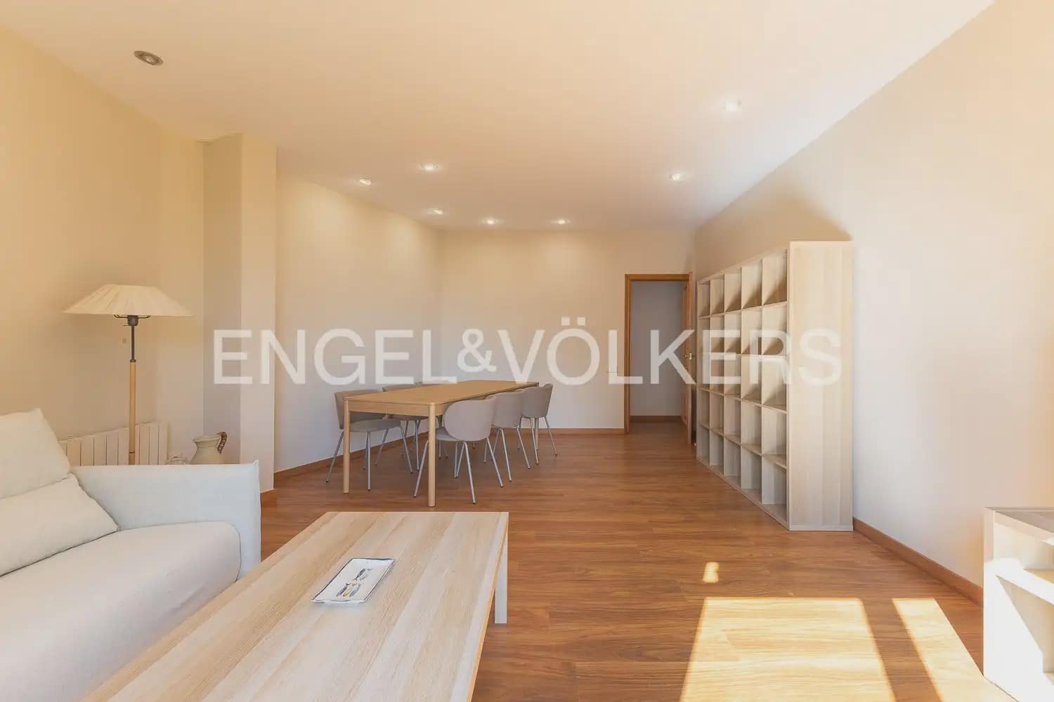 2 soveværelse Lejlighed til leje i Valencia by - € 2.350 (Ref: 10099451)