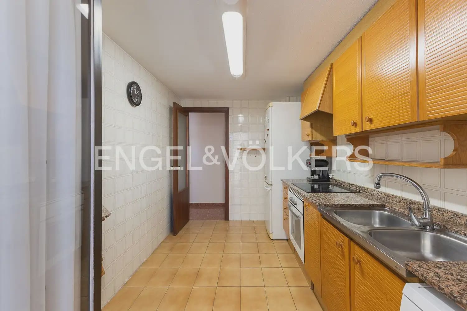 Piso de 3 habitaciones en València ciudad en venta con garaje - 520.000 € (Ref: 10100730)