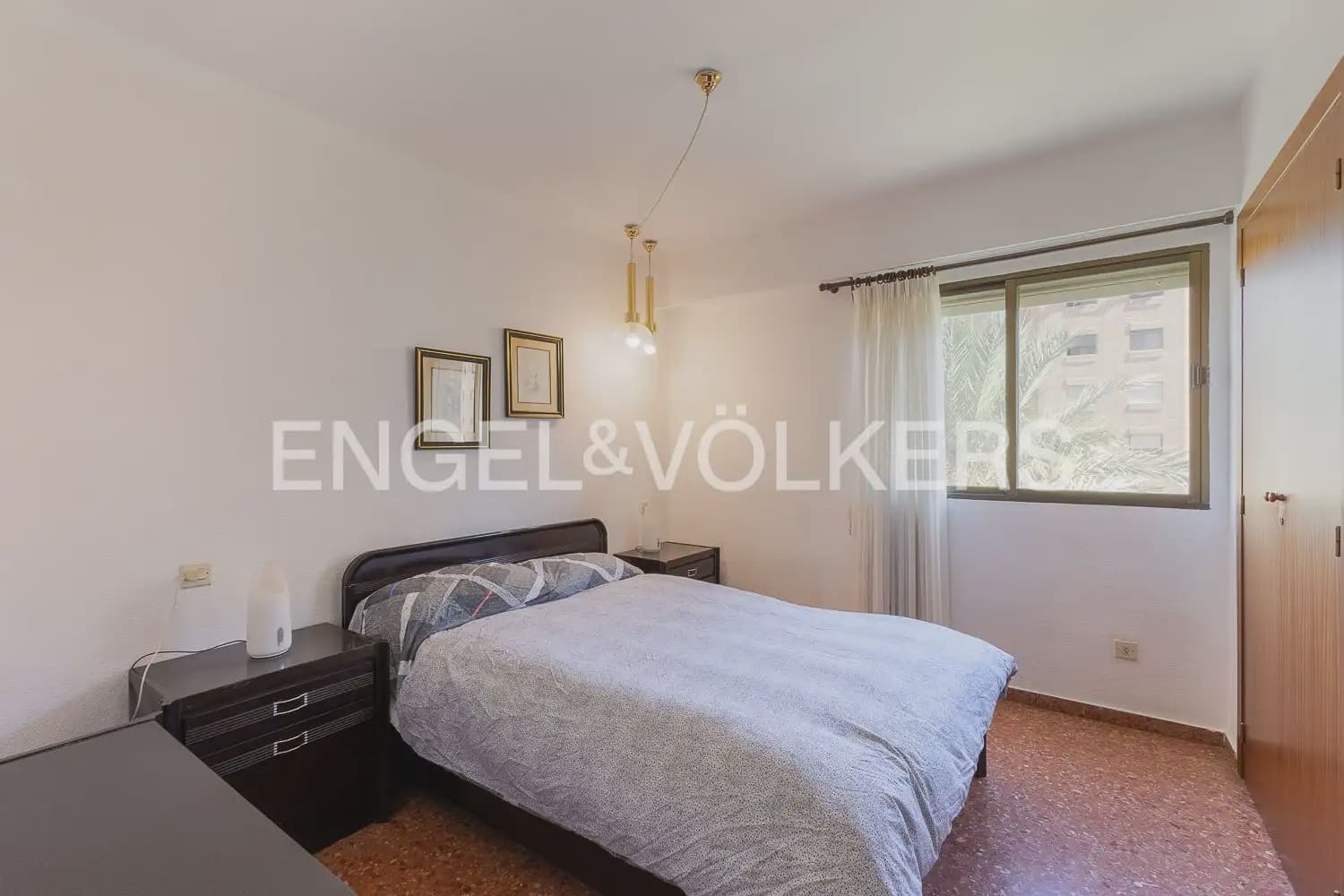 Piso de 3 habitaciones en València ciudad en venta con garaje - 520.000 € (Ref: 10100730)