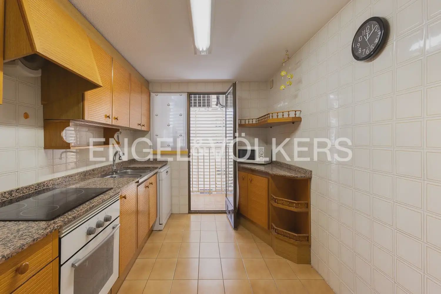 Piso de 3 habitaciones en València ciudad en venta con garaje - 520.000 € (Ref: 10100730)