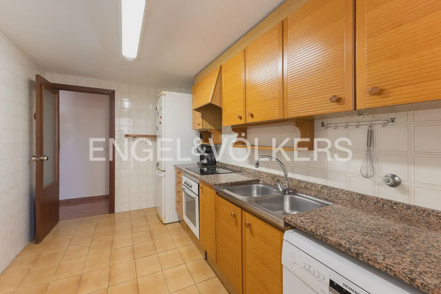 Piso de 3 habitaciones en València ciudad en venta con garaje - 520.000 € (Ref: 10100730)