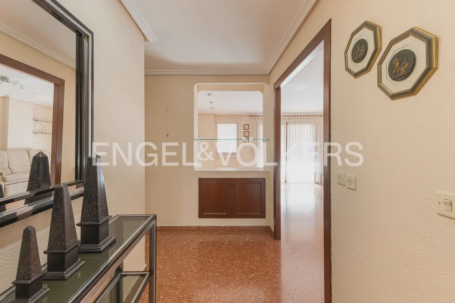 Piso de 3 habitaciones en València ciudad en venta con garaje - 520.000 € (Ref: 10100730)