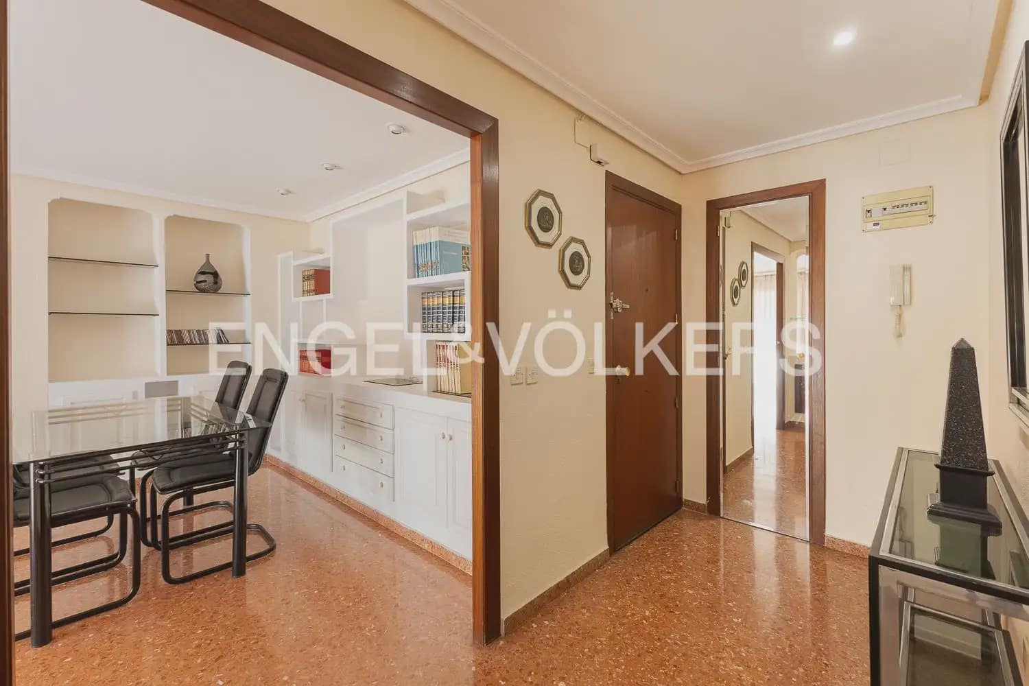 Piso de 3 habitaciones en València ciudad en venta con garaje - 520.000 € (Ref: 10100730)