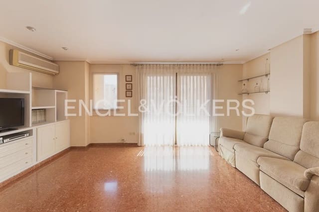 Piso de 3 habitaciones en Benimaclet, València ciudad en venta con garaje - 520.000 € (Ref: 10100730)