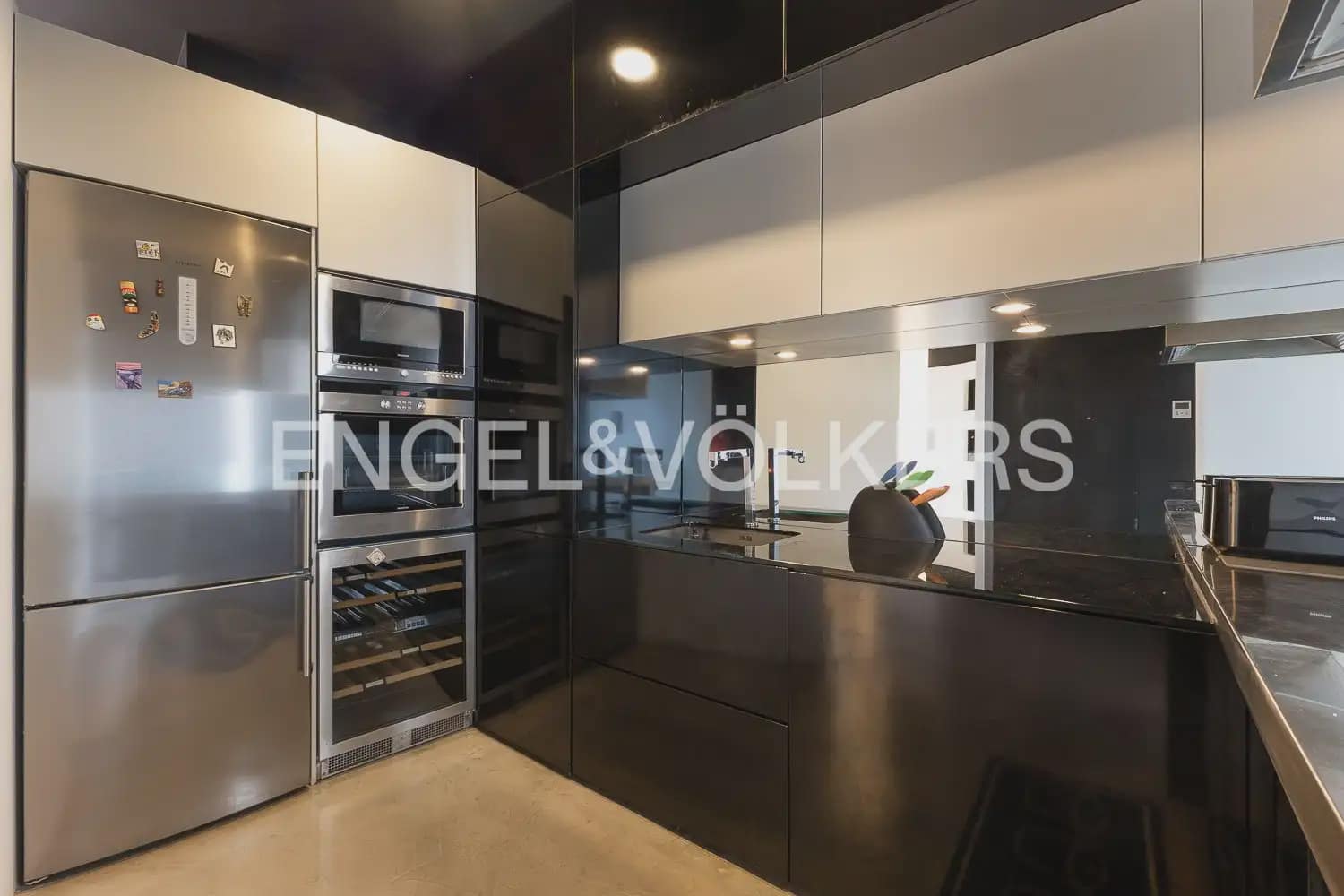 2 sypialnia Mieszkanie do wynajęcia w Miasto Walencja z garażem - 2 500 € (Ref: 10100732)