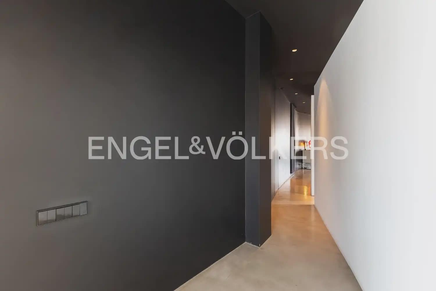 2 sypialnia Mieszkanie do wynajęcia w Miasto Walencja z garażem - 2 500 € (Ref: 10100732)