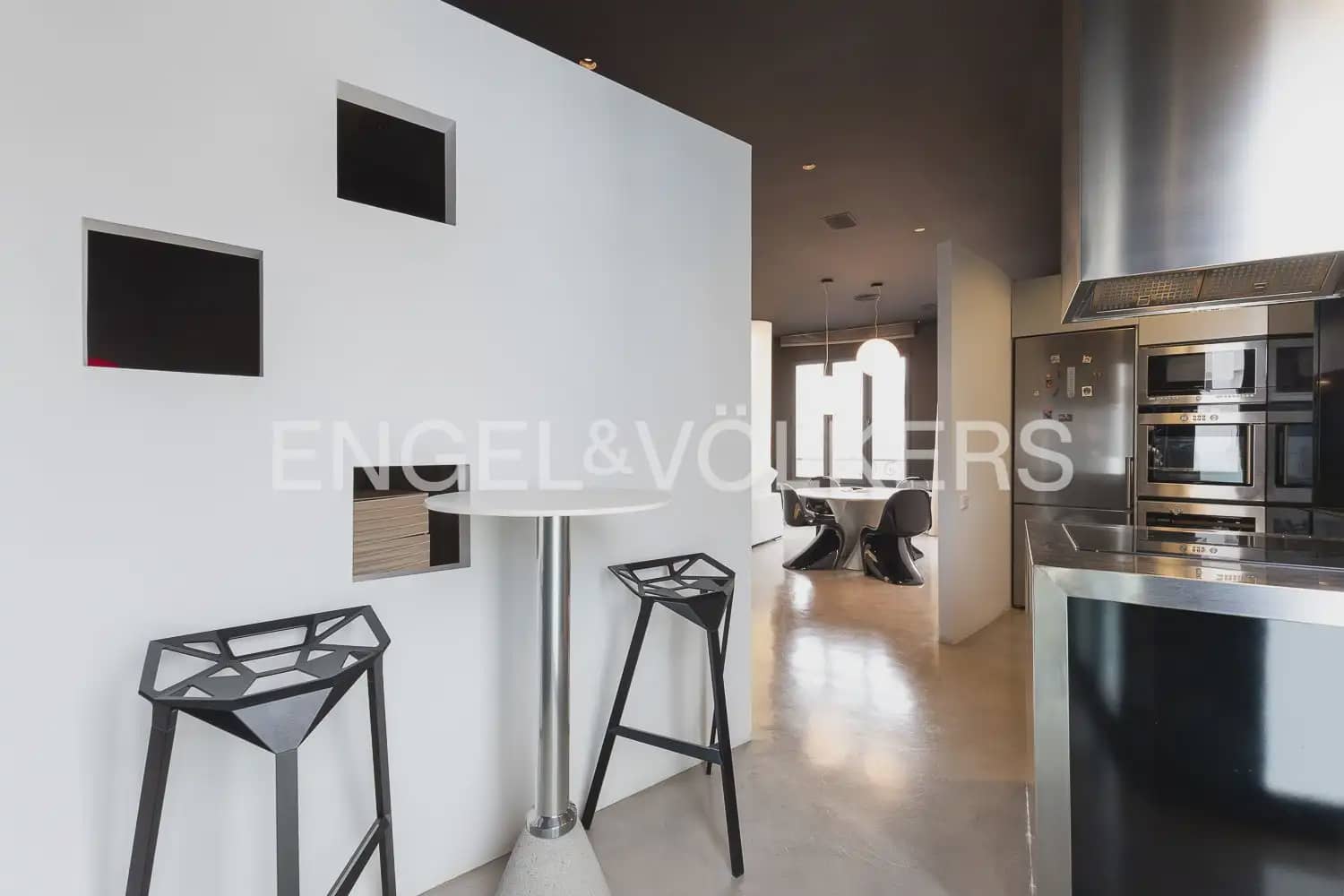 2 sypialnia Mieszkanie do wynajęcia w Miasto Walencja z garażem - 2 500 € (Ref: 10100732)