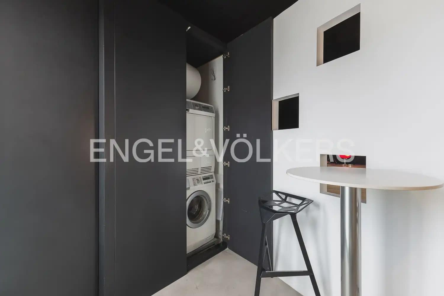 2 sypialnia Mieszkanie do wynajęcia w Miasto Walencja z garażem - 2 500 € (Ref: 10100732)