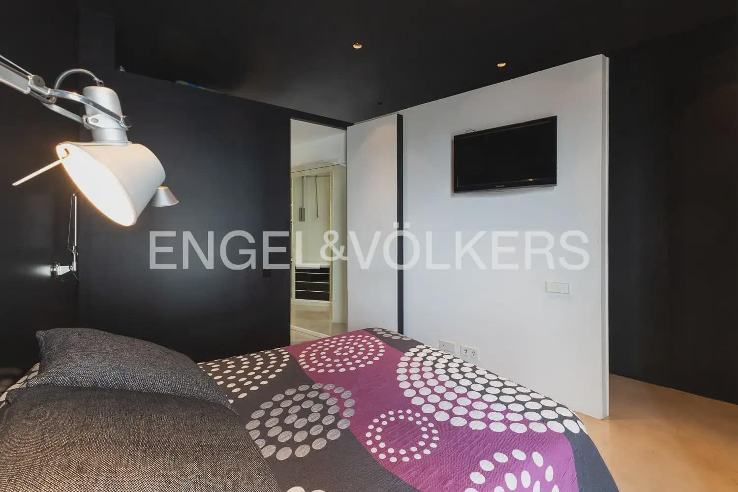 2 sypialnia Mieszkanie do wynajęcia w Miasto Walencja z garażem - 2 500 € (Ref: 10100732)
