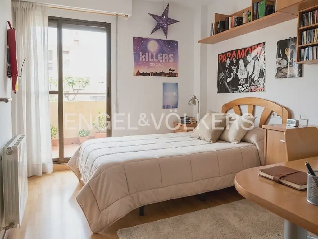 Villa/Maison Mitoyenne de 6 chambres à louer à Naquera avec piscine garage - 3 000 € (Ref: 10100733)