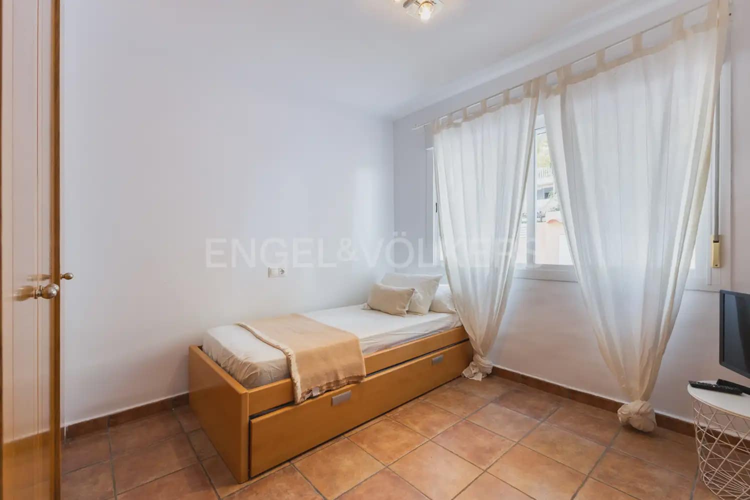 3 soverom Rekkehus til leie i Javea / Xabia med svømmebasseng - € 2 200 (Ref: 10100734)