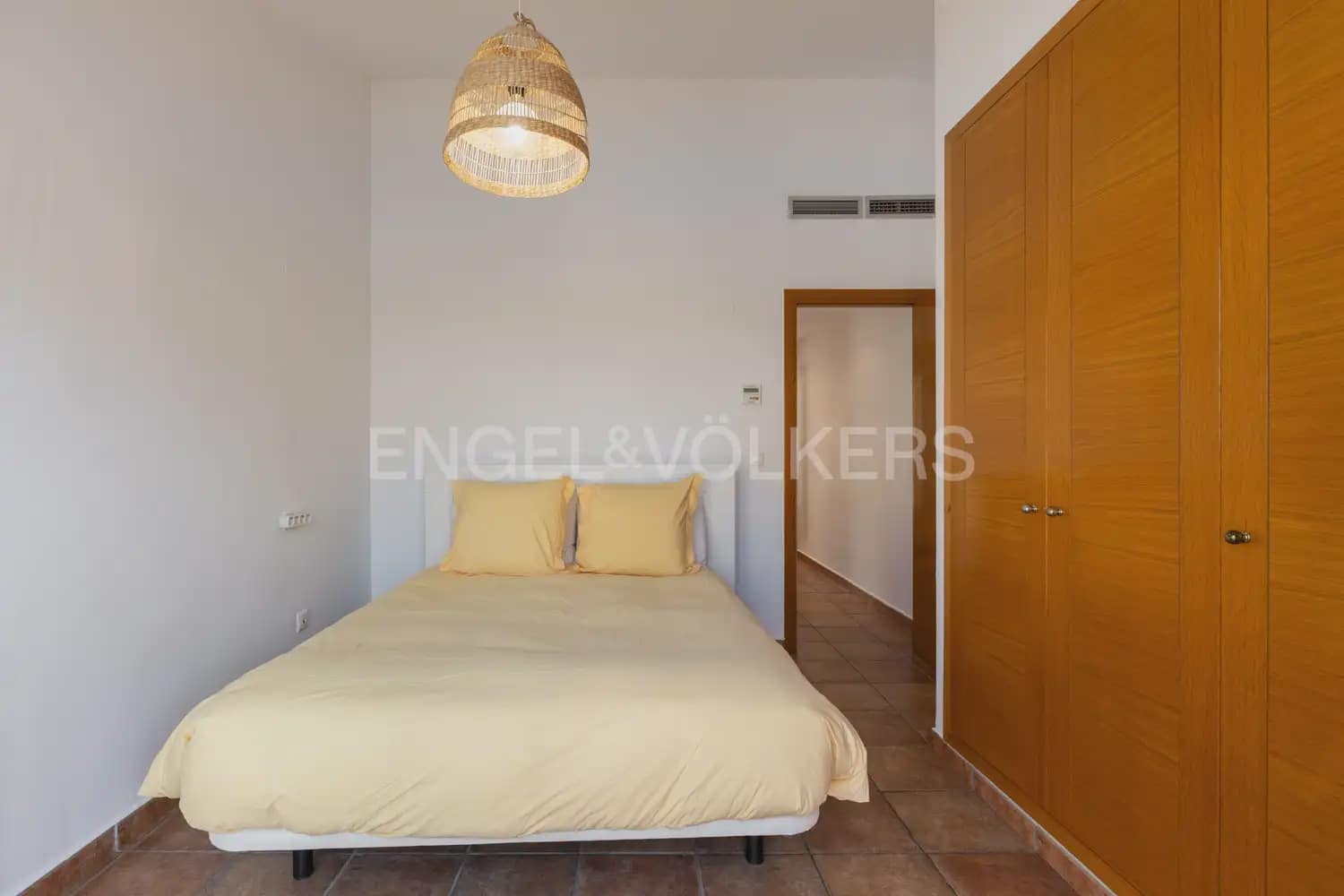 3 soverom Rekkehus til leie i Javea / Xabia med svømmebasseng - € 2 200 (Ref: 10100734)
