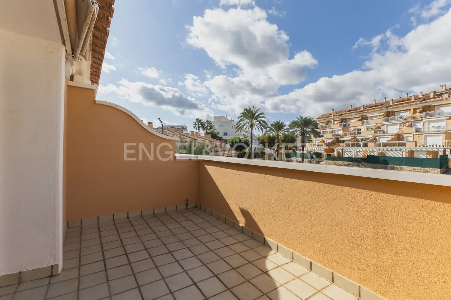 3 soverom Rekkehus til leie i Javea / Xabia med svømmebasseng - € 2 200 (Ref: 10100734)