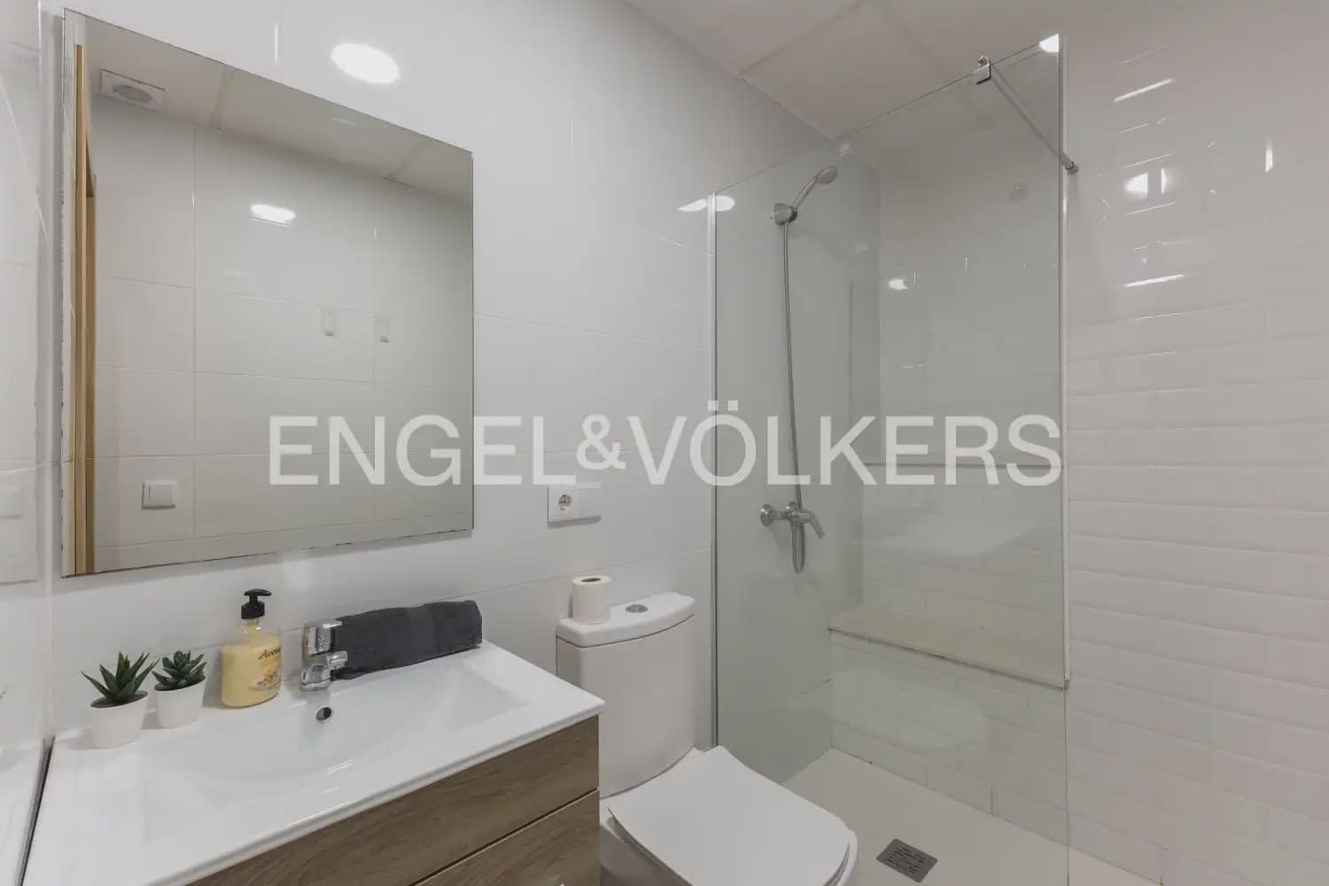 5 soverom Leilighet til salgs i Valencia by - € 550 000 (Ref: 10101456)