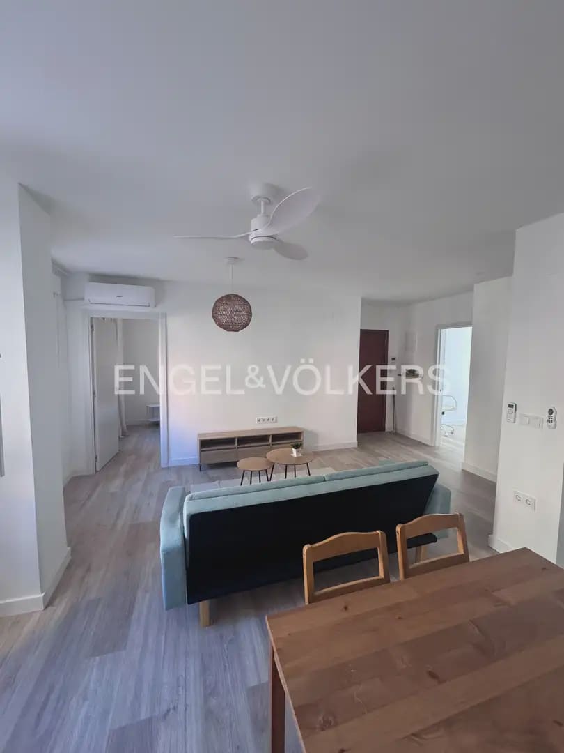 3 quarto Apartamento para arrendar em Valencia cidade - 1 400 € (Ref: 10101457)