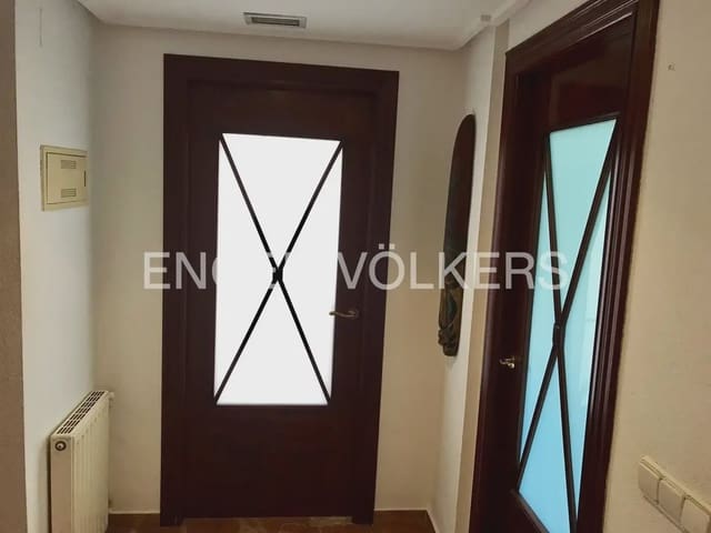 2 makuuhuone Asunto vuokrattavana paikassa Ciutat de les Arts i de les Ciencies, Valencia kaupunki mukana uima-altaan 
autotalli - 2 500 € (Ref: 10101459)