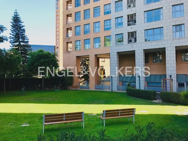 2 makuuhuone Asunto vuokrattavana paikassa Ciutat de les Arts i de les Ciencies, Valencia kaupunki mukana uima-altaan 
autotalli - 2 500 € (Ref: 10101459)