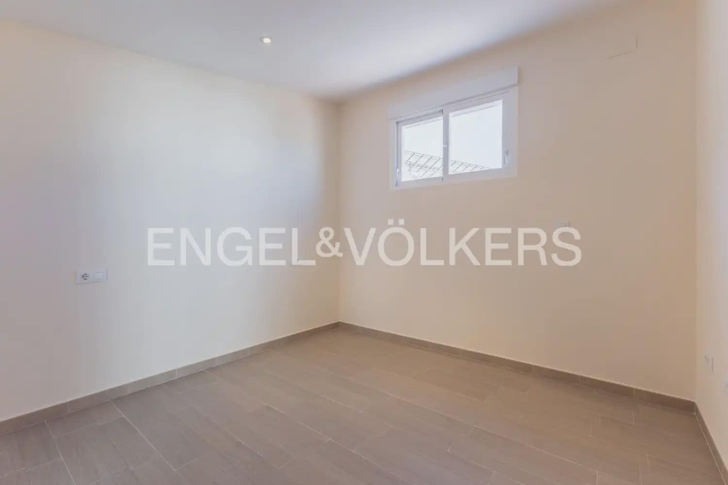 8 soverom Rekkehus til salgs i Xeresa - € 320 000 (Ref: 10101461)