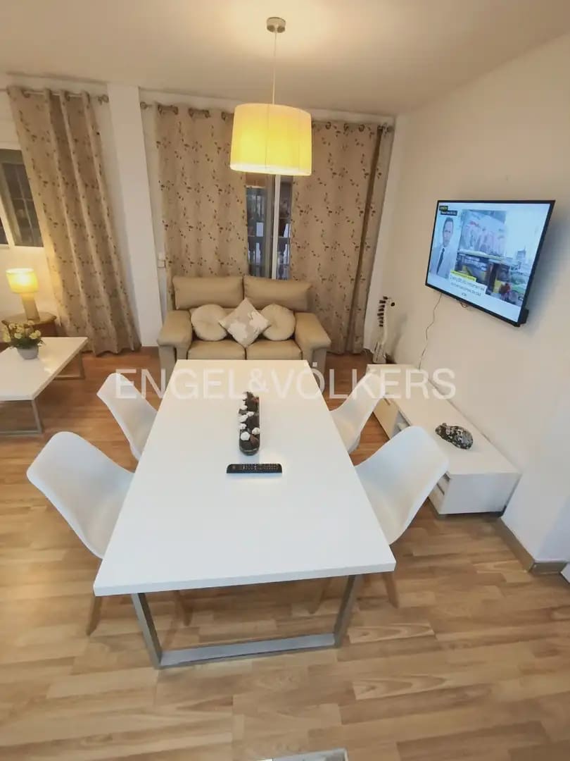 5 bedroom Villa for rent in Cullera with pool garage - € 2,100 (Ref: 10101463)