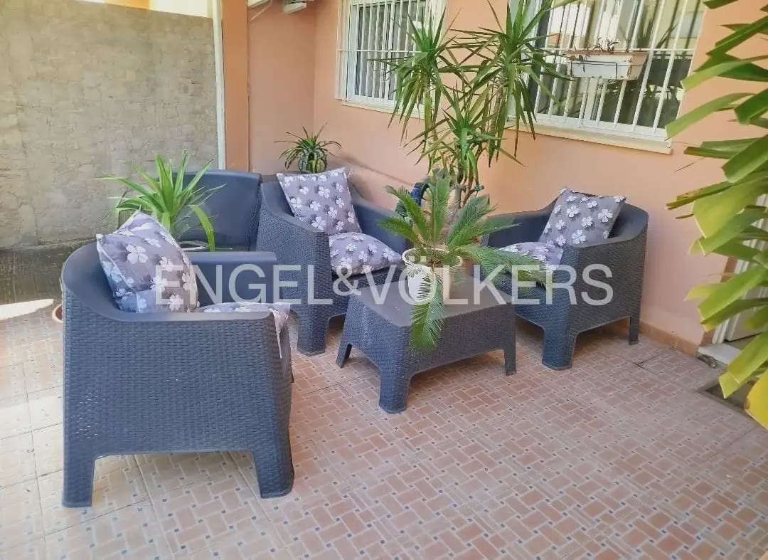 5 bedroom Villa for rent in Cullera with pool garage - € 2,100 (Ref: 10101463)