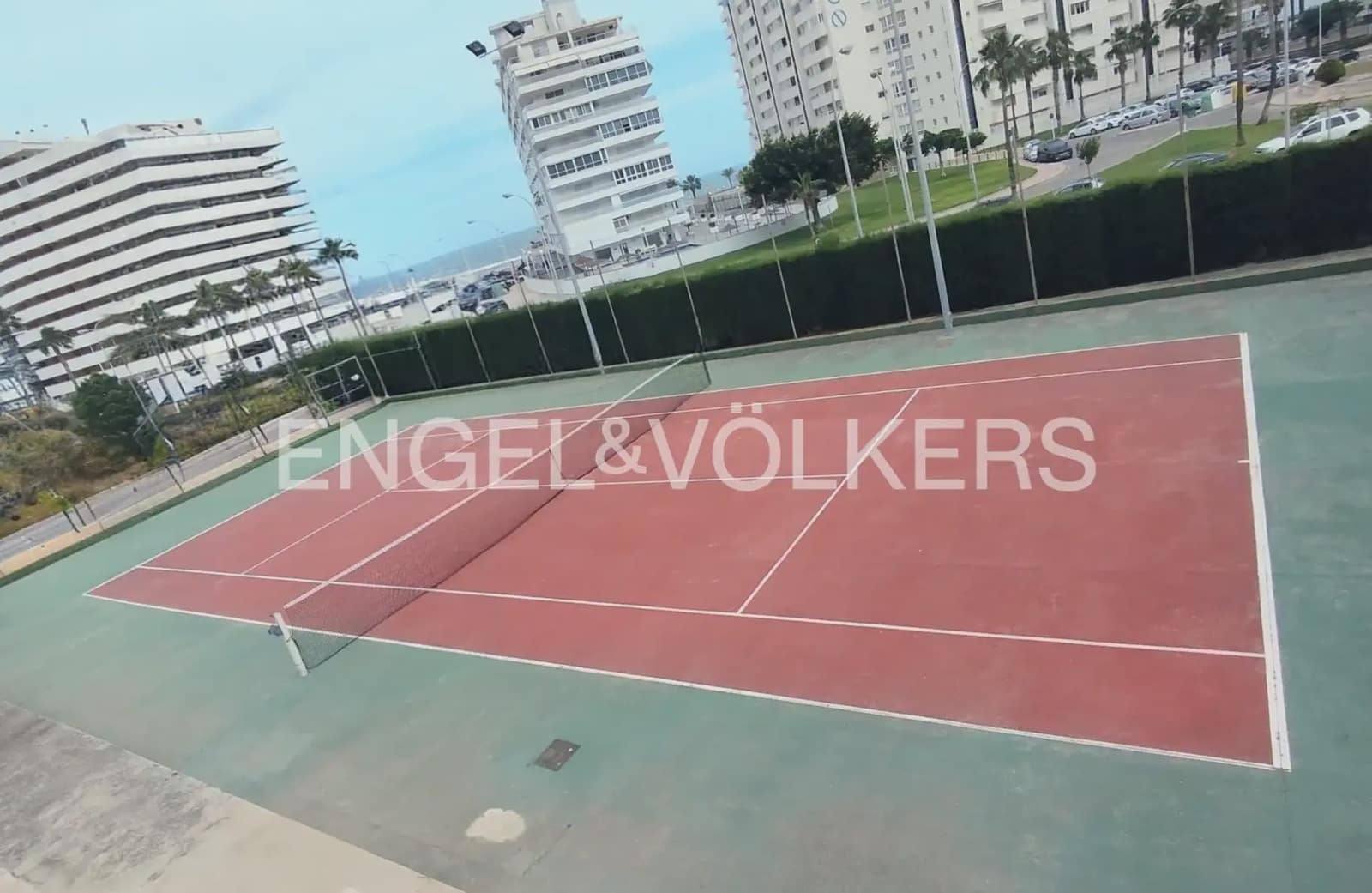 5 bedroom Villa for rent in Cullera with pool garage - € 2,100 (Ref: 10101463)