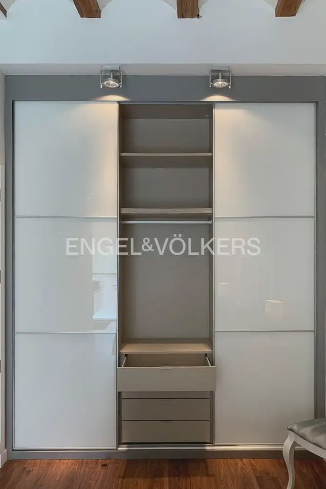 2 Zimmer Wohnung zu vermieten in Valencia Stadt - 2.300 € (Ref: 10103484)