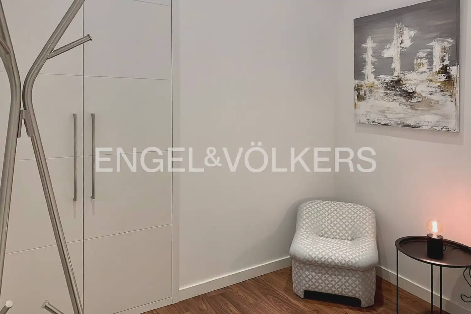 2 Zimmer Wohnung zu vermieten in Valencia Stadt - 2.300 € (Ref: 10103484)