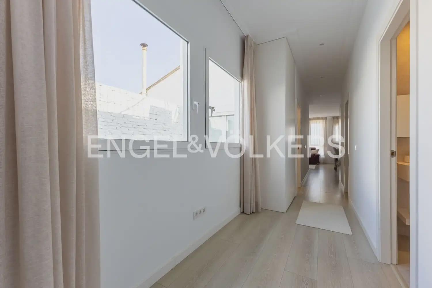 3 Zimmer Wohnung zu vermieten in Valencia Stadt - 2.800 € (Ref: 10103486)
