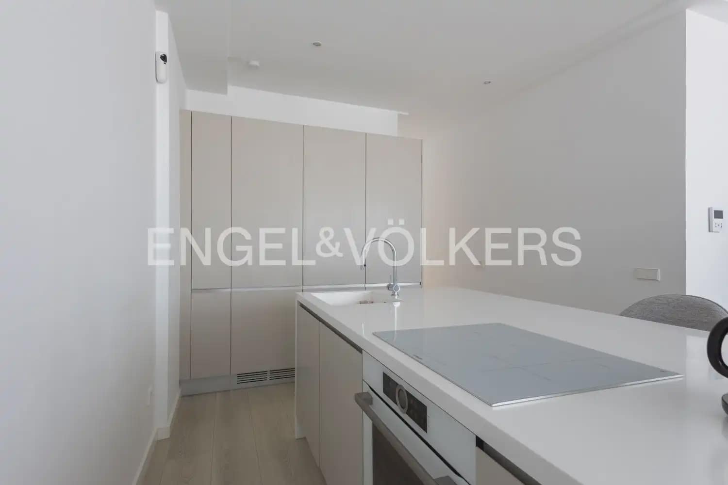 3 Zimmer Wohnung zu vermieten in Valencia Stadt - 2.800 € (Ref: 10103486)