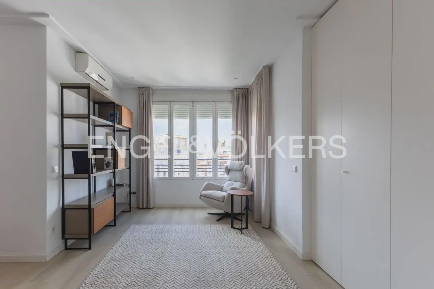 3 Zimmer Wohnung zu vermieten in Valencia Stadt - 2.800 € (Ref: 10103486)