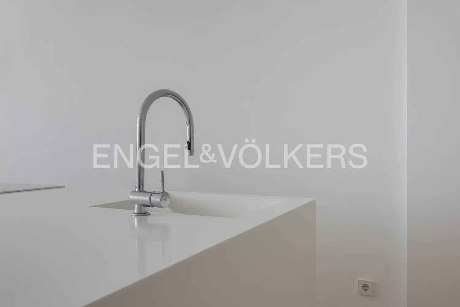 3 Zimmer Wohnung zu vermieten in Valencia Stadt - 2.800 € (Ref: 10103486)