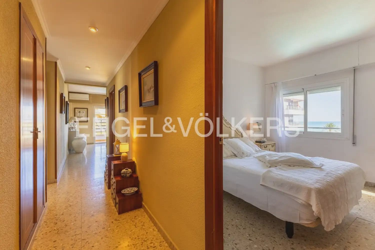 5 sypialnia Mieszkanie na sprzedaż w Gandia z basenem garażem - 560 000 € (Ref: 10103487)