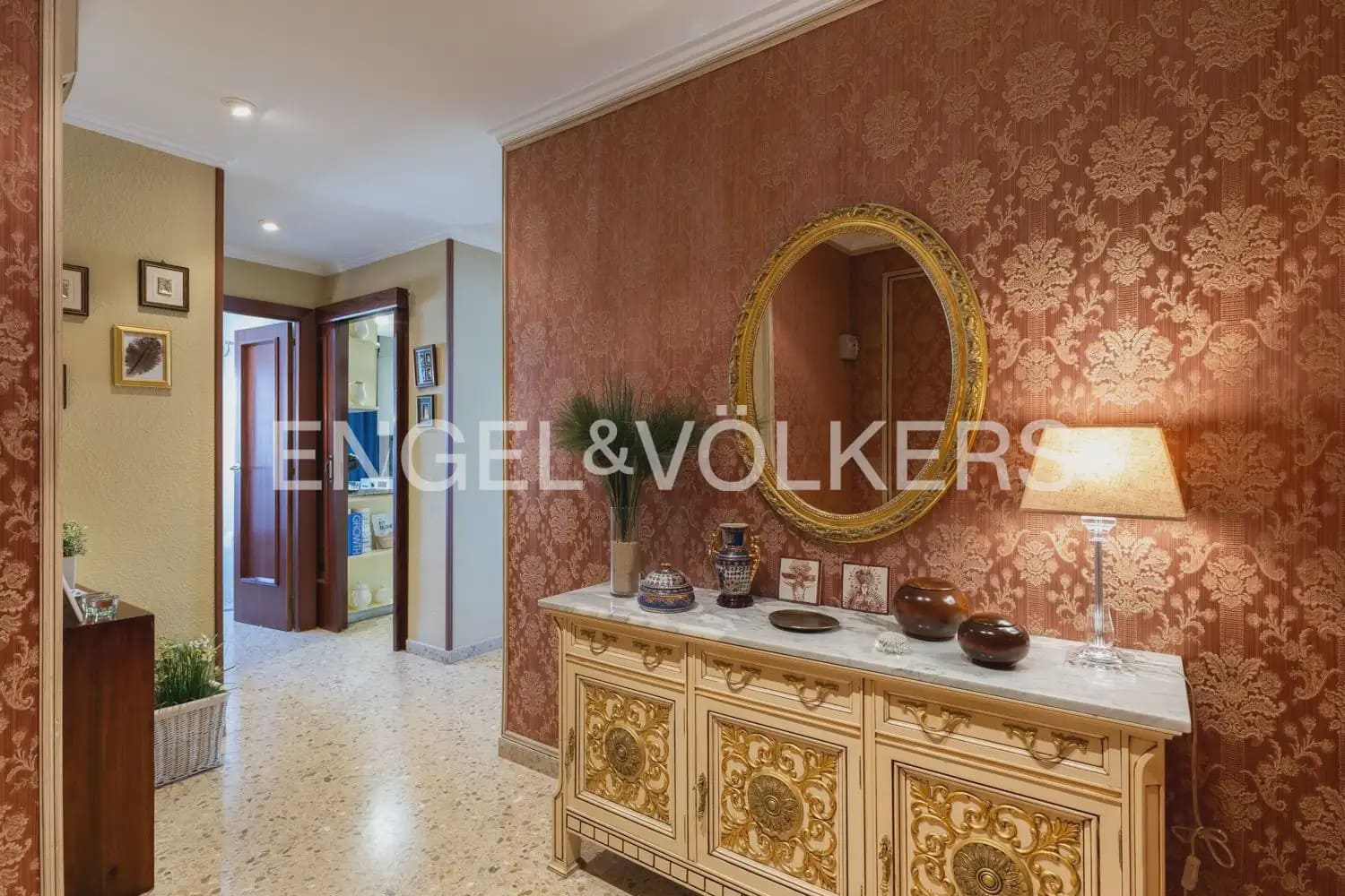5 sypialnia Mieszkanie na sprzedaż w Gandia z basenem garażem - 560 000 € (Ref: 10103487)