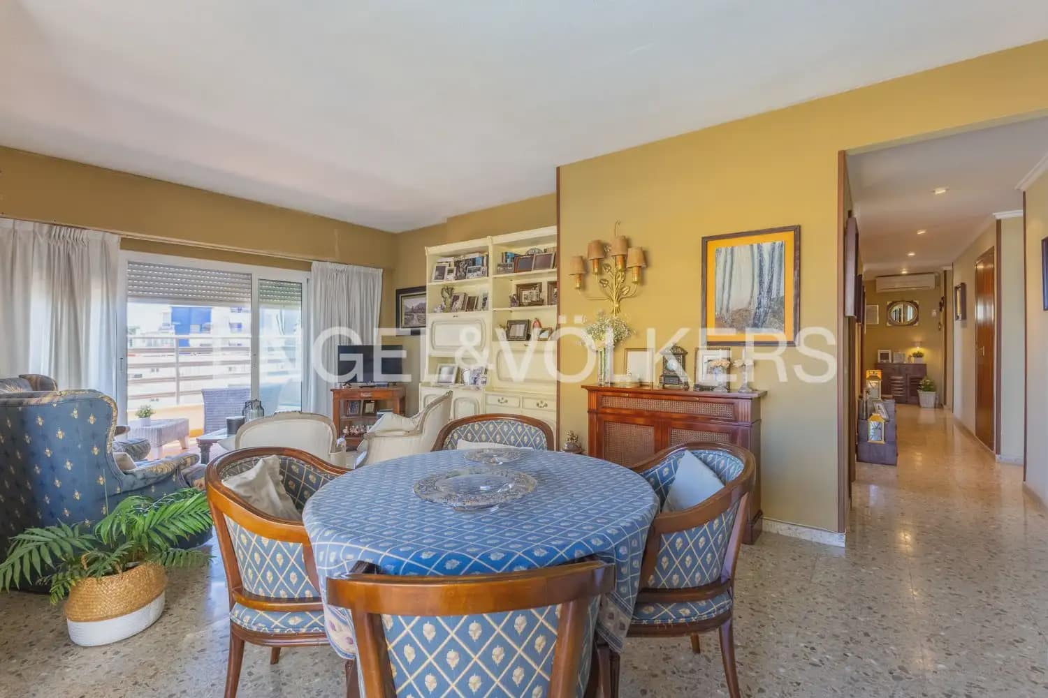 5 sypialnia Mieszkanie na sprzedaż w Gandia z basenem garażem - 560 000 € (Ref: 10103487)