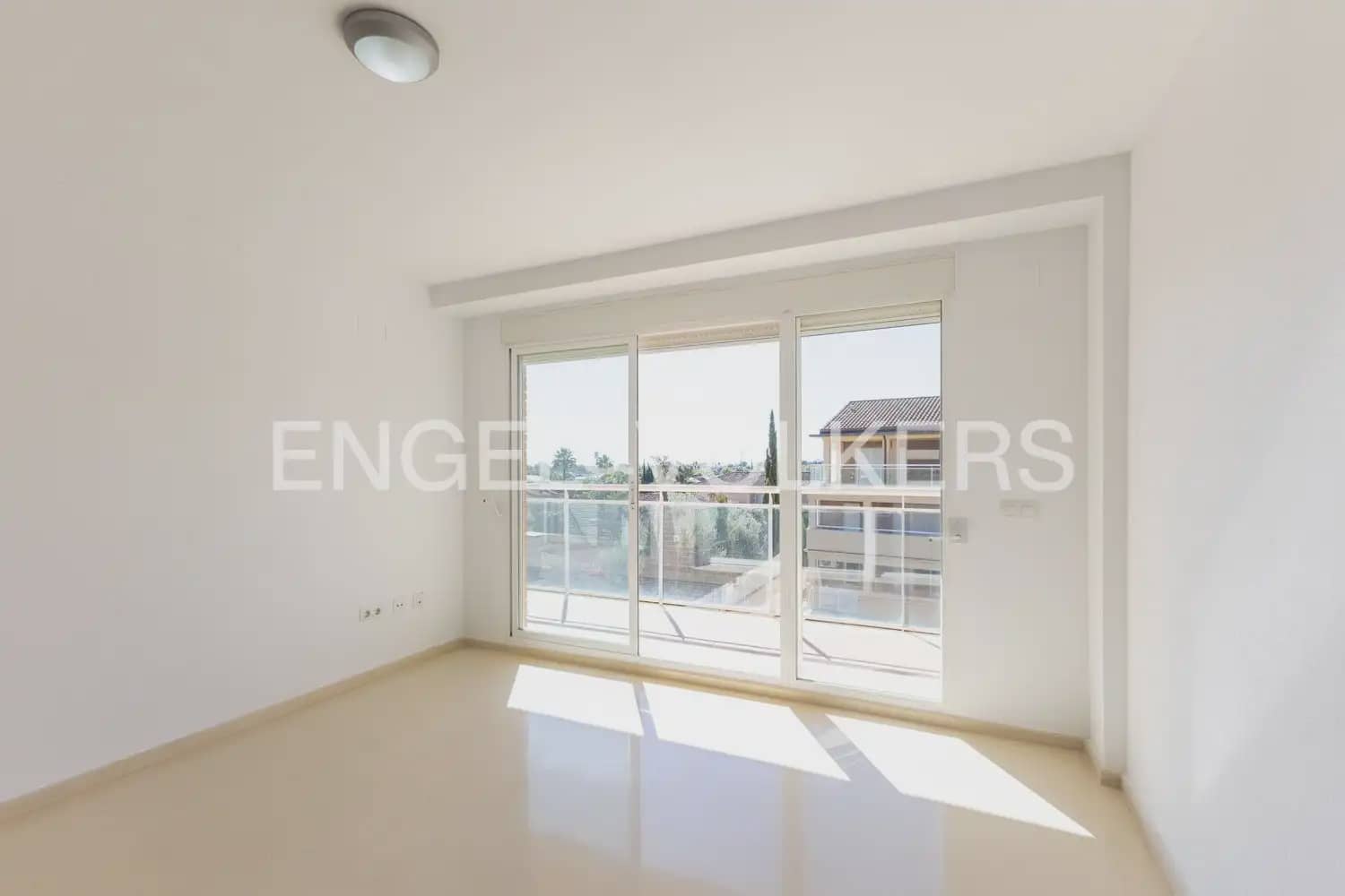 4 chambre Penthouse à vendre à Godella avec piscine garage - 625 717 € (Ref: 10103489)