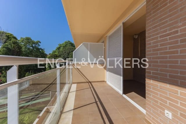 4 chambre Penthouse à vendre à Campolivar, Godella avec piscine garage - 591 195 € (Ref: 10103490)