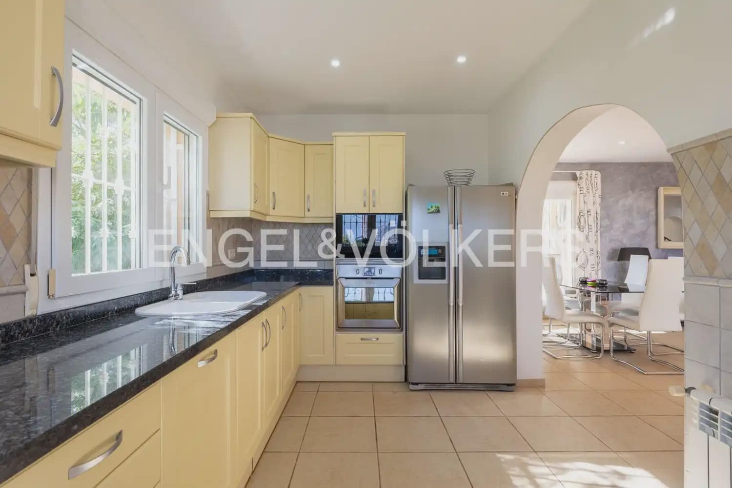 4 quarto Moradia para venda em Javea / Xabia com piscina garagem - 899 000 € (Ref: 10103491)