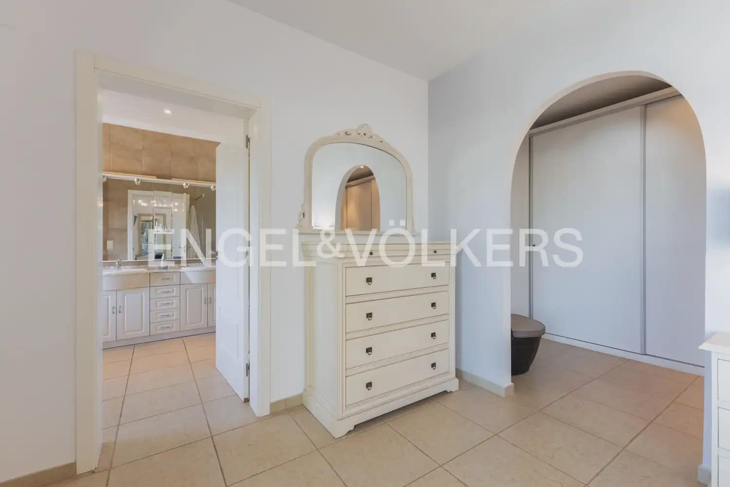 4 quarto Moradia para venda em Javea / Xabia com piscina garagem - 899 000 € (Ref: 10103491)