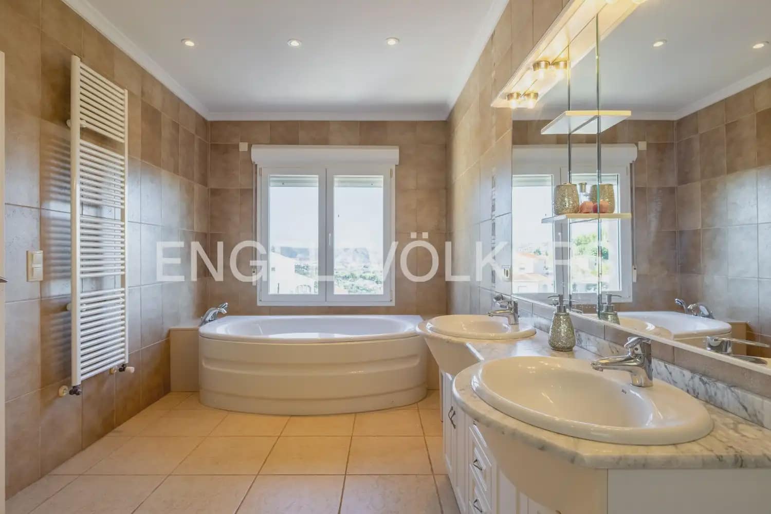 4 quarto Moradia para venda em Javea / Xabia com piscina garagem - 899 000 € (Ref: 10103491)