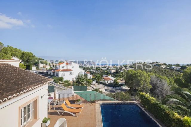 4 quarto Moradia para venda em Cap Martí - El Tossalet - Pinomar, Javea / Xàbia com piscina garagem - 899 000 € (Ref: 10103491)