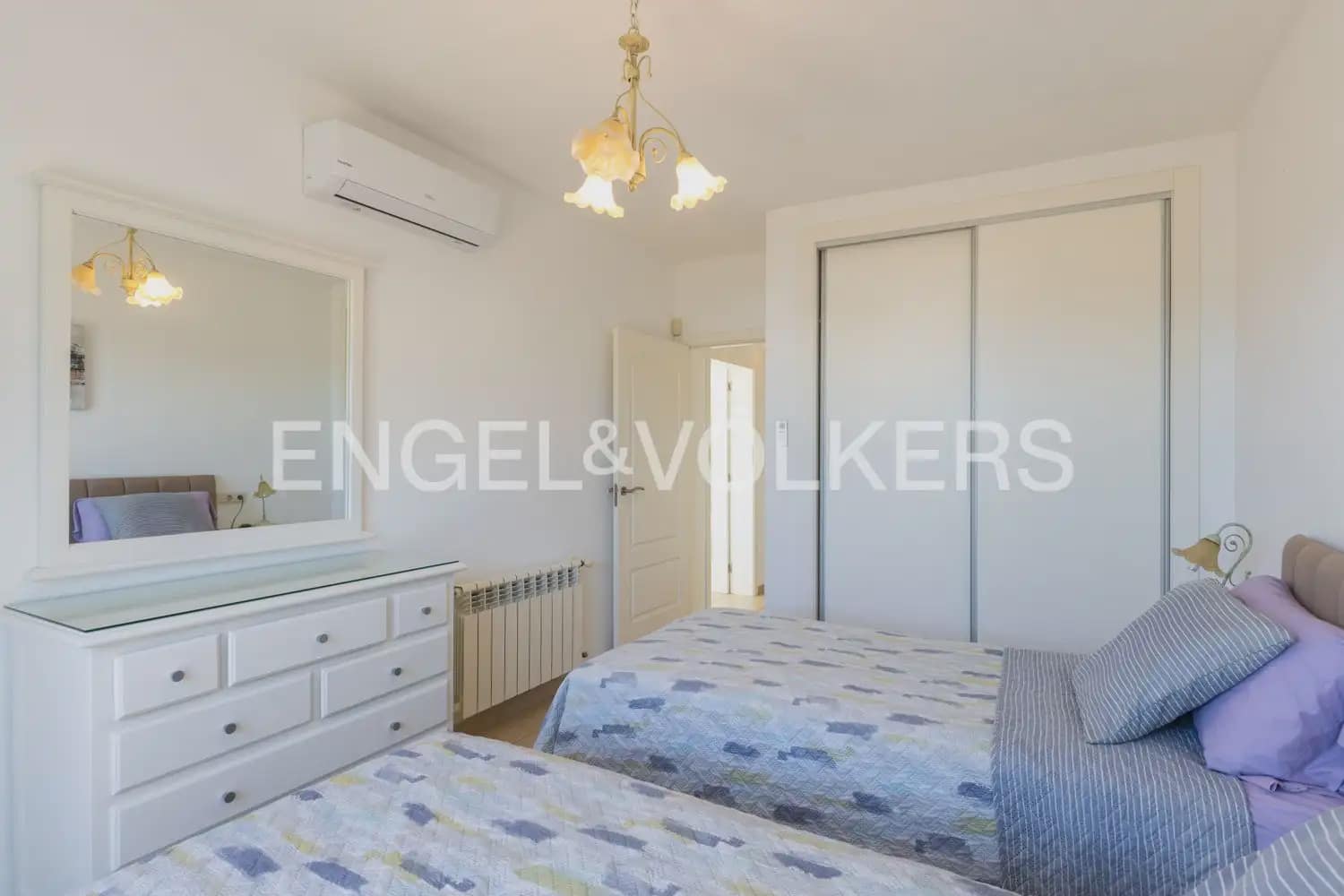 4 quarto Moradia para venda em Javea / Xabia com piscina garagem - 899 000 € (Ref: 10103491)