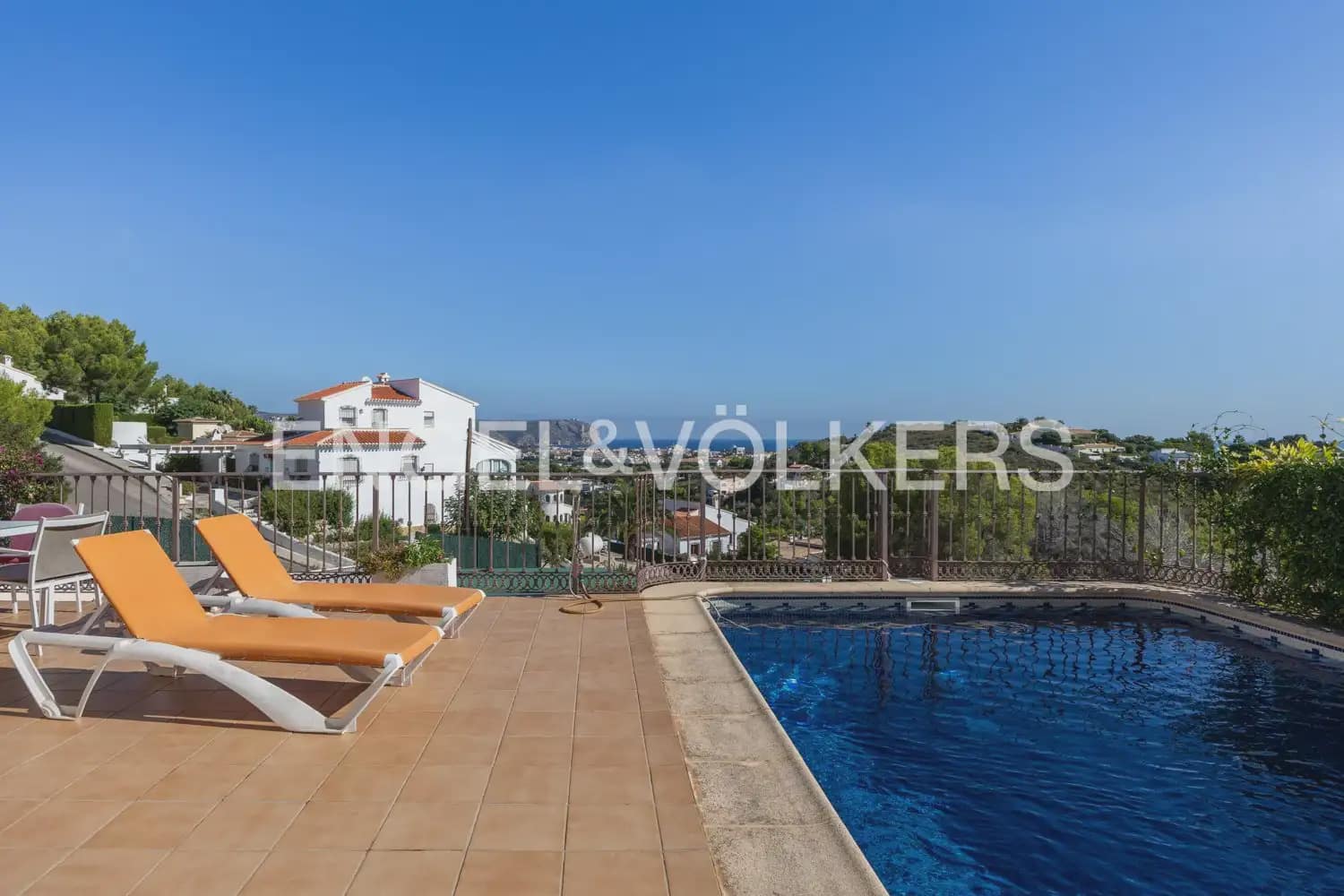 4 quarto Moradia para venda em Javea / Xabia com piscina garagem - 899 000 € (Ref: 10103491)