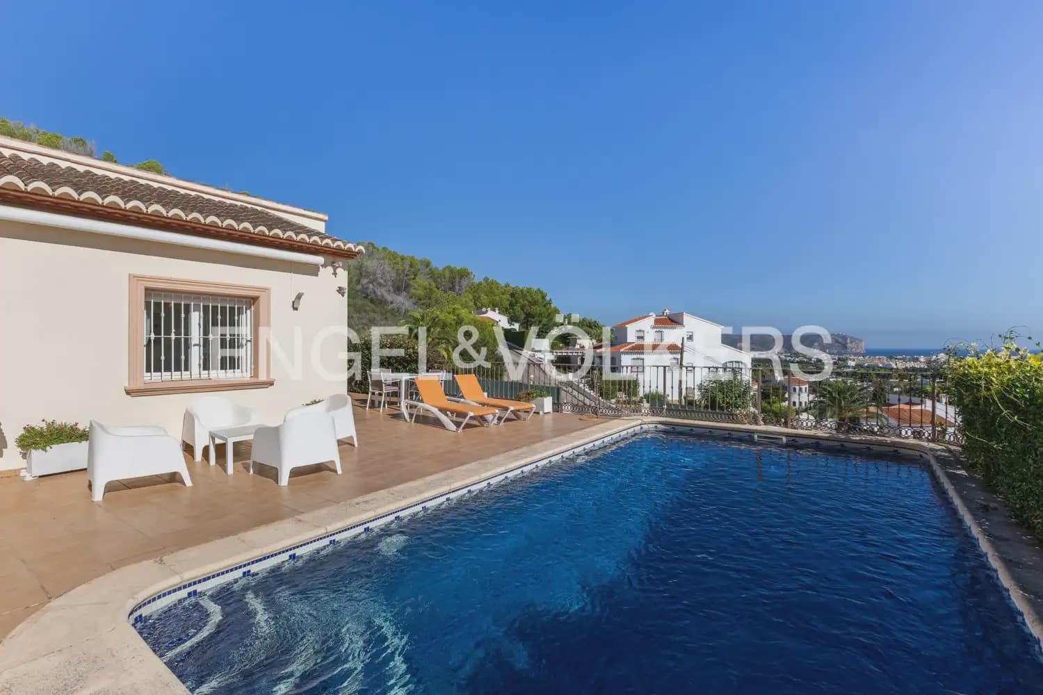 4 quarto Moradia para venda em Javea / Xabia com piscina garagem - 899 000 € (Ref: 10103491)